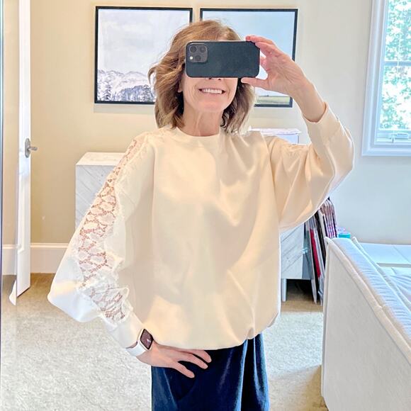 GIVENCHY Lace Insert Sweatshirt S - Picture 4 of 10